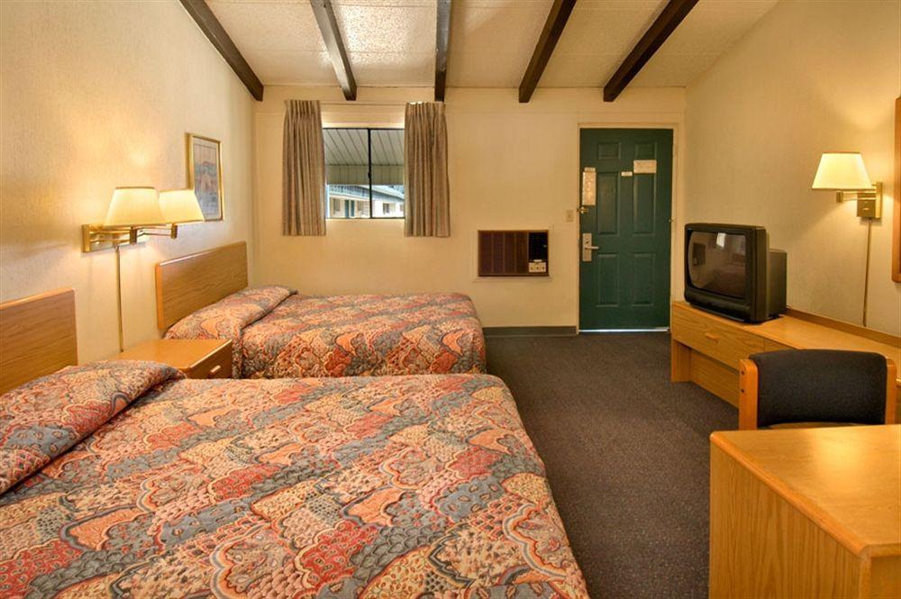 Peoria Inn Tulsa Eksteriør bilde
